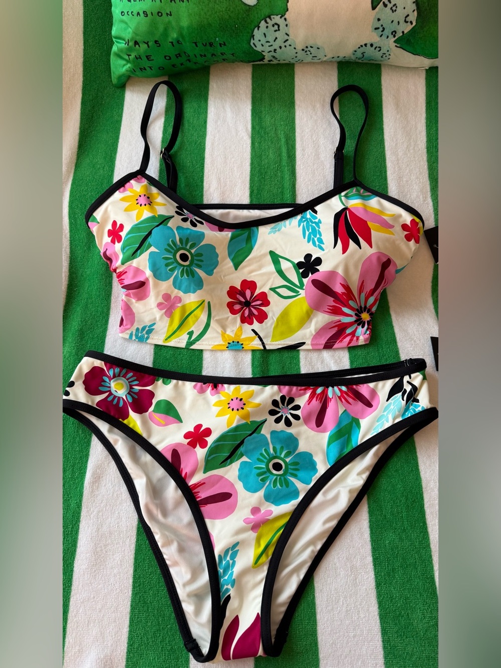 🛍️🛍️ BRAND NEW!!  KATE SPADE 2-PC FUN COLORFUL PRINT BIKINI SET 🛍️🛍️